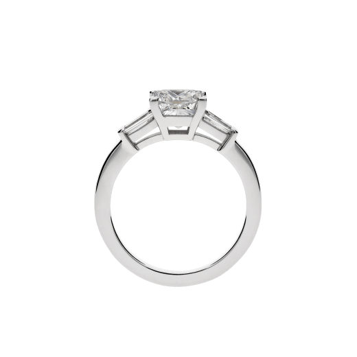 Griffe Solitärring aus Platin mit einem Diamanten im Prinzess-Schliff und zwei seitlich angeordneten Diamanten 338560 image 3