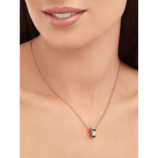Serpenti Viper 18 kt rose gold necklace set with malachite elements and pavé diamonds (0.21 ct) on the pendant 355958 image 3