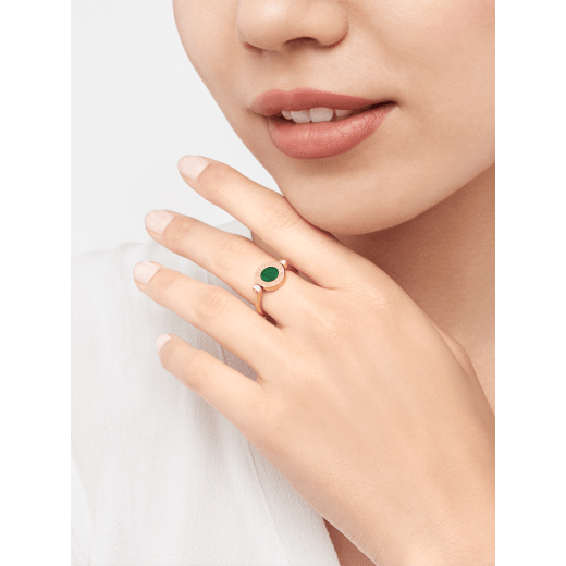 BVLGARI BVLGARI Ring aus 18 Karat Roségold mit Jade und Diamant-Pavé AN859222 image 5