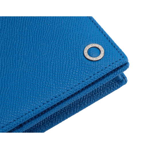 BULGARI BULGARI Man large yen wallet in grain calf leather, Mediterranean lapis blue on the outside and foggy opal grey on the inside. Iconic palladium-plated brass décor and folded closure. BBM-WLT-Y-ZP-16C-gclb image 4