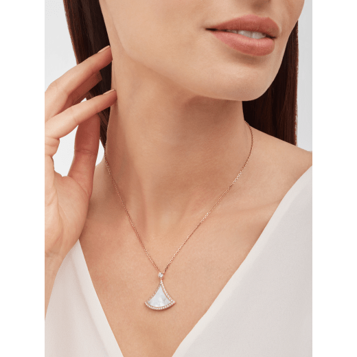 bulgari diva necklace mother of pearl
