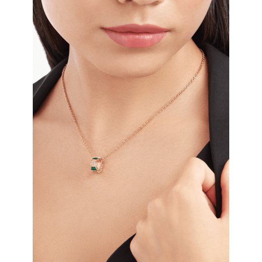 Serpenti Viper 18 kt rose gold necklace set with malachite elements and pavé diamonds on the pendant. 355958 image 2