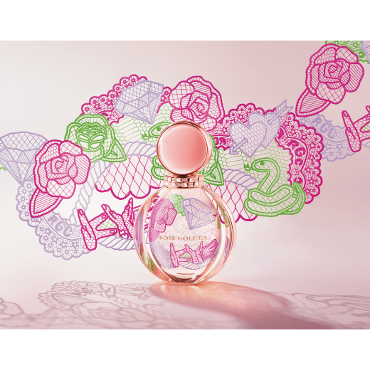 Una nueva Edición Limitada en colaboración con la artista coreana Kathleen Kye que alberga el Rose Goldea Eau de Parfum original. 41150 image 6