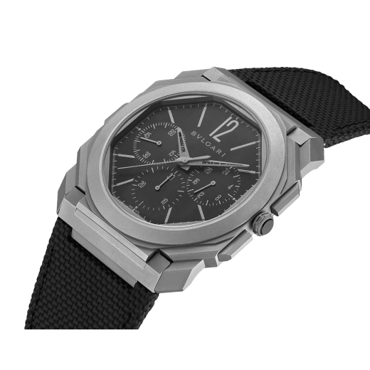Octo Finissimo Chrono GMT watch with extra-thin mechanical manufacture chronograph and GMT movement, automatic winding with platinum peripheral rotor, titanium case, transparent case back, black dial and black rubber bracelet. Water-resistant up to 30 meters 103371 image 2