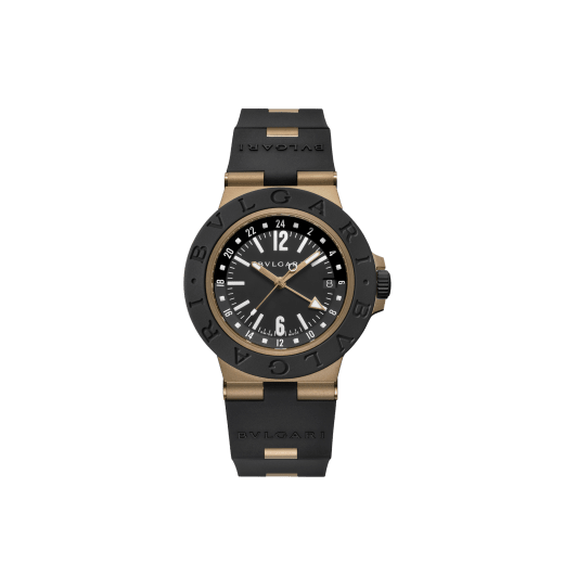 Orologio Bvlgari Bronzo GMT con movimento meccanico a carica automatica, funzione GMT 24 ore, cassa di 40 mm in bronzo sabbiato, lunetta e cinturino in caucciù nero e quadrante verniciato opaco nero. Impermeabile fino a 100 metri. 104241 image 1