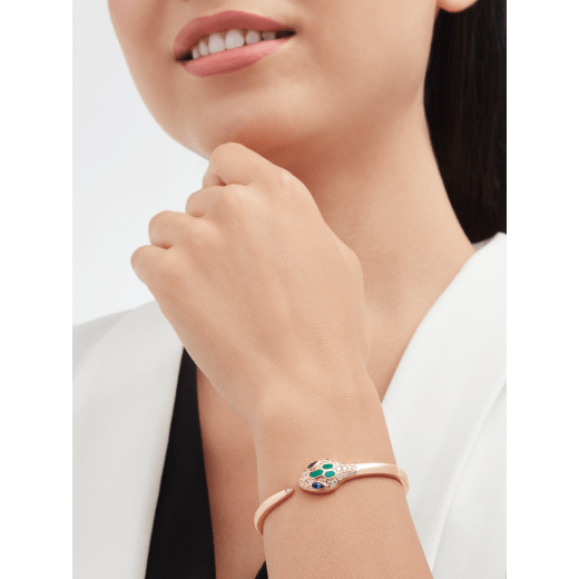 Serpenti 18 kt rose gold bracelet set with blue sapphire eyes, malachite elements and pavé diamonds BR858586 image 1
