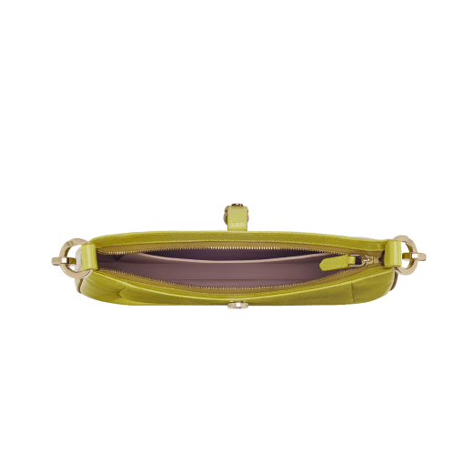 Serpenti Baia small shoulder bag in linden peridot yellowish green Pure karung skin with crystal rose pink nappa leather lining. Captivating snakehead magnetic closure in light gold-plated brass embellished with linden peridot yellowish green enamel. It features light gold-plated brass scales with black onyx eyes; additional zipped top closure. 293744 image 4