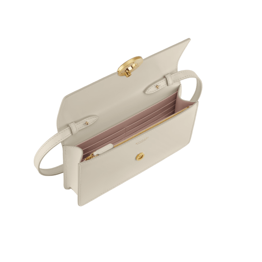 Bvlgari Roma pochette in Perla White calf leather with crystal rose nappa leather interior. Iconic gold-plated brass closure engraved with the Bvlgari logo. BVR-CHAIN-POCHETTE image 2