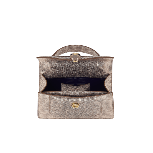 Mini borsa a mano Serpenti Forever in karung Pure verde giallastro con fodera in nappa rosa cristallo. Accattivante chiusura magnetica Serpenti in ottone placcato oro chiaro con squame in smalto verde giallastro e ottone placcato oro chiaro e occhi in onice nera. SEA-1283-EX image 3