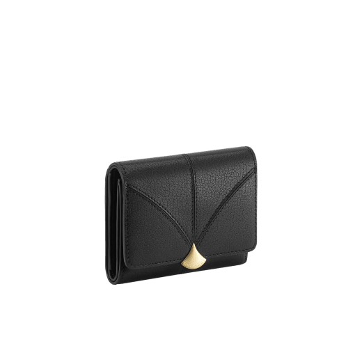 Divas' Dream compact wallet in star rose pink goat leather with crystal rose nappa leather interior. Refined signature press button closure in gold-plated brass. DIVA-SLIMCOMPACT image 1