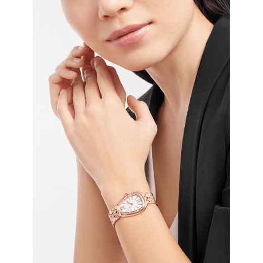 SERPENTI SEDUTTORI Lady Watch. 33 mm rose gold 18kt case with diamonds . Bracelet 18 kt rose gold set with diamonds, crown set with rubellite . White dial. gold bracelet with folding clasp. Quartz movement, hours and minutes functions. Water-resistant up to 30 metres. 103275 image 2