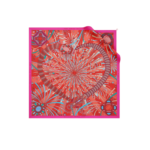 Serpenti Cuore LNY Special Edition scarf in fine royal ruby red silk twill with a Bvlgari Bvlgari metal pendant. Made of 100% silk. LNY25SQ image 1
