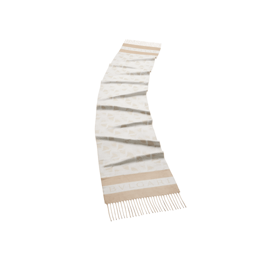 Diva Impression stole in fine natural beige silk. Made of 100% silk. DIVAIMPRESSION-ST image 1
