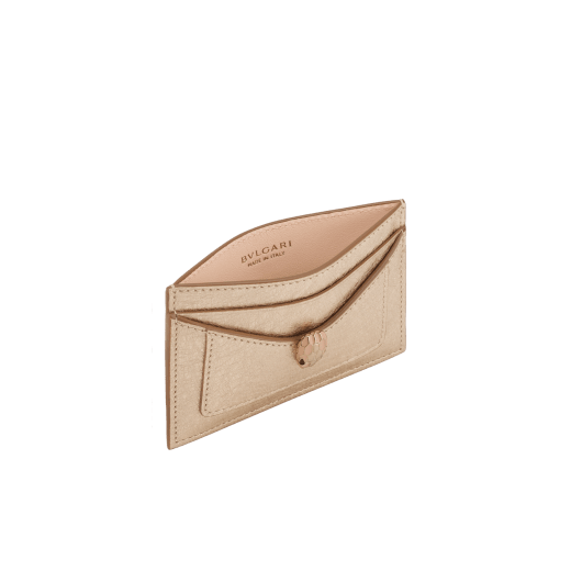 Serpenti Forever card holder in light gold Striated calf leather. Captivating snakehead décor in light gold-plated brass embellished with champagne enamel and light gold-plated brass scales, and black enamel eyes. SEA-CC-HOLDER-R image 2