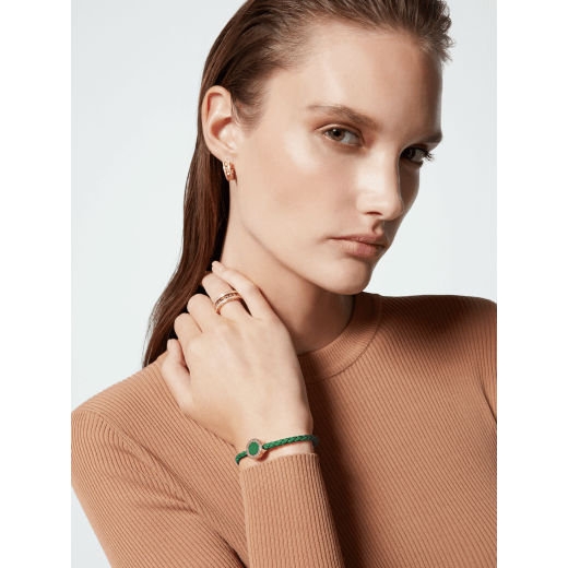 BULGARI BULGARI bracelet in spring peridot green braided calf leather with light gold-plated brass clasp. Iconic embellishment in light gold-plated brass finished with spring peridot green enamel. BB-LOGO-WCL-SG image 2