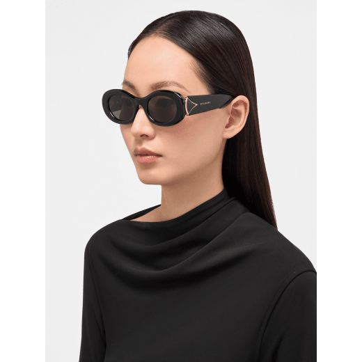 Divas' Dream 橢圓形金屬太陽眼鏡，飾以珠寶靈感琺瑯元素。 904393 image 1