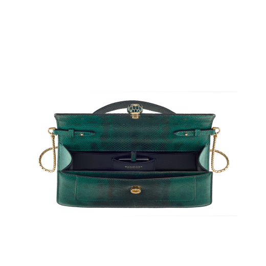 Serpenti Forever Elongated top handle bag in forest emerald shiny karung with black nappa leather lining. Captivating snakehead magnetic closure in gold-plated brass embellished with forest emerald enamel and gold-plated brass scales, and black onyx eyes. 295674 image 3