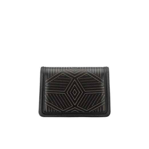 “Serpenti Diamond Blast” shoulder bag in white agate calf leather, featuring a Whispy Chain motif in light gold finishing. Iconic snakehead closure in light gold plated brass enriched with black and white agate enamel and black onyx eyes. 987-WC image 3