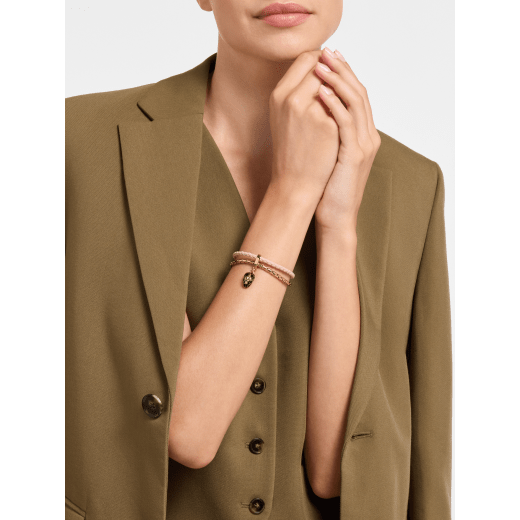 Serpenti Forever bracelet in star rose pink braided calf leather and gold-plated brass chain with magnetic clasp closure. Captivating snakehead charm with black and transparent enamel scales, and black enamel eyes. SERP-BRAIDCHAIN-D image 2