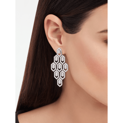 Serpenti earrings in 18 kt white gold, set with pavé diamonds. 353844 image 1