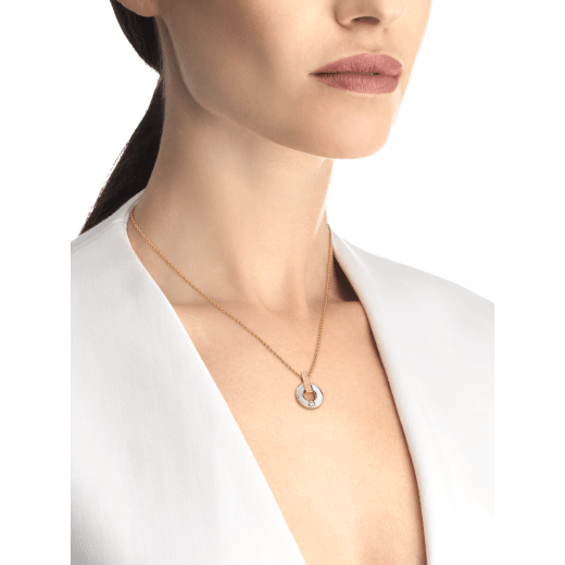 BVLGARI BVLGARI Openwork 18 kt rose gold necklace set with mother-of-pearl elements and a round brilliant-cut diamond 357546 image 4