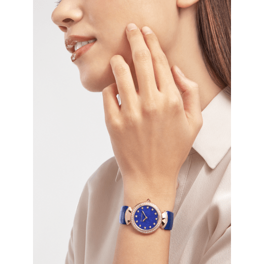 DIVAS' DREAM Lady watch, 30 mm 18 kt rose gold case, 18 kt rose gold bezel and fan-shaped links both set with brilliant-cut diamonds, 18 kt rose gold crown set with a cabochon-cut rubellite, lapis lazuli dial, diamond indexes, blue alligator strap and 18 kt rose gold pin buckle. Quartz movement, hours and minutes functions. Water-resistant up to 30 metres. 103261 image 1