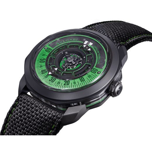 Часы Octo Roma Papillon Tourbillon, мануфактурный механизм с ручным заводом, парящий турбийон, система индикации минут Papillon, корпус из титана с черным углеродным алмазоподобным покрытием DLC, средняя часть корпуса из сапфирового стекла, прозрачная крышка корпуса, детали механизма и циферблата с люминесцентным покрытием Super-LumiNova®, черный ремешок из прорезиненной кожи аллигатора. Водонепроницаемость до 50 метров. 103748 image 2