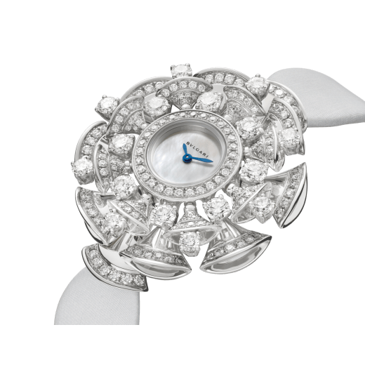 Bvlgari divas hotsell dream watch price