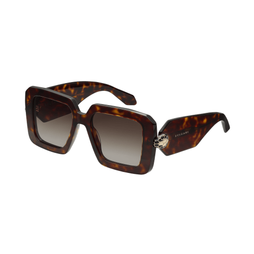 Serpenti Forever rectangular acetate sunglasses with enameled snakehead decor on the temples BV40006I image 1