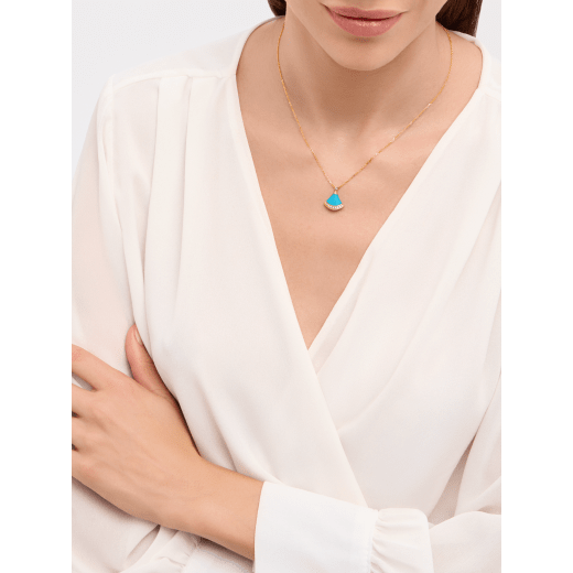 Divas' Dream 18 kt yellow gold necklace set with a turquoise element, a round brilliant-cut diamond and pavé diamonds 361440 image 1