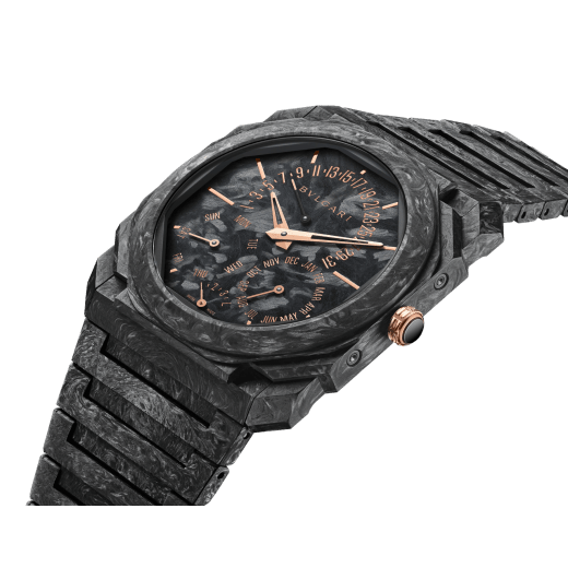 Octo Finissimo CarbonGold Perpetual Calendar watch in carbon with mechanical manufacture ultra-thin movement, automatic winding, perpetual calendar, carbon dial, with gold-colored hands and indexes. Water-resistant up to 100 meters 103778 image 2