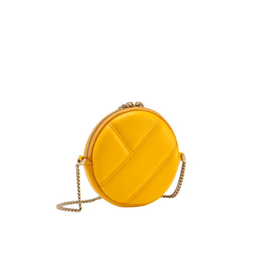 Serpenti Cabochon round pouch in azalea quartz pink calf leather with a maxi matelassé pattern and beetroot spinel fuchsia nappa leather interior. Captivating snakehead zip pullers in light gold-plated brass embellished with red enamel eyes, and zipped fastening. SCB-ROUNDPOCHETTE image 3
