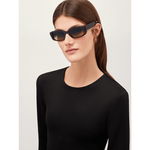 B.zero1 "Downtown" rectangular acetate sunglasses 0BV8259 image 1