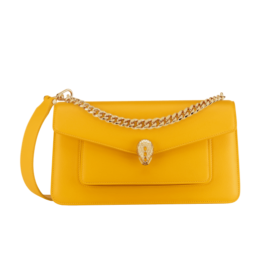 Serpenti East-West Maxi Chain medium shoulder bag in foggy opal gray Metropolitan calf leather with linen agate beige nappa leather lining. Captivating snakehead magnetic closure in gold-plated brass embellished with gray agate scales and red enamel eyes. SEA-1238-MCCL image 1