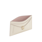 Serpenti Forever card holder in light gold Striated calf leather. Captivating snakehead décor in light gold-plated brass embellished with champagne enamel and light gold-plated brass scales, and black enamel eyes. SEA-CC-HOLDER-R image 2