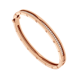 „B.zero1“ Armreif aus 18 Karat Roségold, an der Spirale ausgefasst mit Diamant-Pavé BR858817 image 1