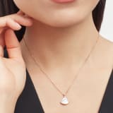 DIVAS' DREAM 18 kt rose gold pendant necklace with chain, set with white mother-of-pearl and one brilliant-cut diamond 350581 image 1