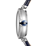 LVCEA腕錶，搭載機械機芯，自動上鍊，18K 白金錶殼和連結扣鑲飾圓形明亮型切割鑽石，藍色砂金石玻璃錶盤，藍色鱷魚皮錶帶。防水深度 50 公尺。 103340 image 3
