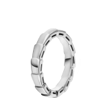 Serpenti Viper 结婚戒指从象征着永恒的神秘灵蛇汲取灵感，采用标志性蛇鳞图案，纯净白色18K金诠释永恒的爱情故事。 AN856869 image 1