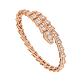 Dünner, einfach geschlungener Serpenti Viper Armreif aus 18 Karat Roségold und voll ausgefasst mit Diamant-Pavé. BR858084 image 1