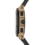 Orologio Bvlgari Bronzo Chronograph con movimento meccanico a carica automatica e cronografo, cassa di 41 mm in bronzo sabbiato, lunetta e cinturino in caucciù nero e quadrante verniciato opaco nero. Impermeabile fino a 100 metri. 104242 image 3