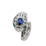 Anello Serpenti in oro bianco 18 kt con zaffiro blu sulla testa, occhi in smeraldo e pavé di diamanti. AN858337 image 2