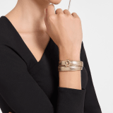 Bracciale Bvlgari Bvlgari in vitello Striated oro chiaro con iconica chiusura a girello in ottone placcato oro chiaro. BB-TURNLOCKb image 1