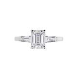 Griffe solitaire ring in platinum with one emerald cut diamond and two side diamonds 331649 image 3