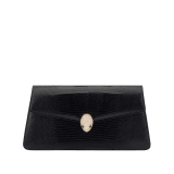 Pochette de soirée Serpenti Forever en cuir de lézard noir avec doublure en cuir nappa noir. Captivant fermoir magnétique Serpenti en laiton doré orné d’un pavé de zircones et d’yeux en onyx noir. 295549 image 1