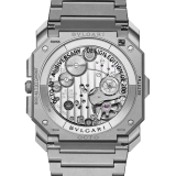 Octo Finissimo Chrono GMT 腕錶，搭載超薄機械機芯（厚 3.30 公釐），自動上鍊，錶徑 42 公釐，噴砂鈦金屬錶殼和錶帶，灰色霧面噴砂鈦金屬錶盤印有法布奇歐‧布歐馬沙‧史地奇亞尼所繪製的第一張 Octo 草圖，折疊式錶扣。防水深度 30 公尺。特別版全球限量 200 只。 103673 image 4