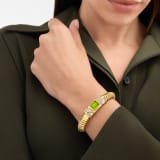 Bvlgari Tubogas 18 kt yellow gold bracelet set with an emerald-cut tourmaline, mother-of-pearl inserts and pavé diamonds BR860879 image 1