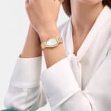 Serpenti Seduttori watch in 18 kt yellow gold with mechanical manufacture movement with automatic winding, diamond-set bezel and white opaline dial. Water-resistant up to 30 metres 103898 image 1