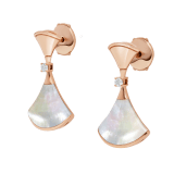 DIVAS' DREAM fan-shaped drop earrings in 18 kt rose gold set with mother-of-pearl and a brilliant-cut diamond 350740 image 2