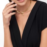 Serpenti Viper 18 kt yellow gold necklace set with pavé diamonds on the head and tail CL860212 image 2